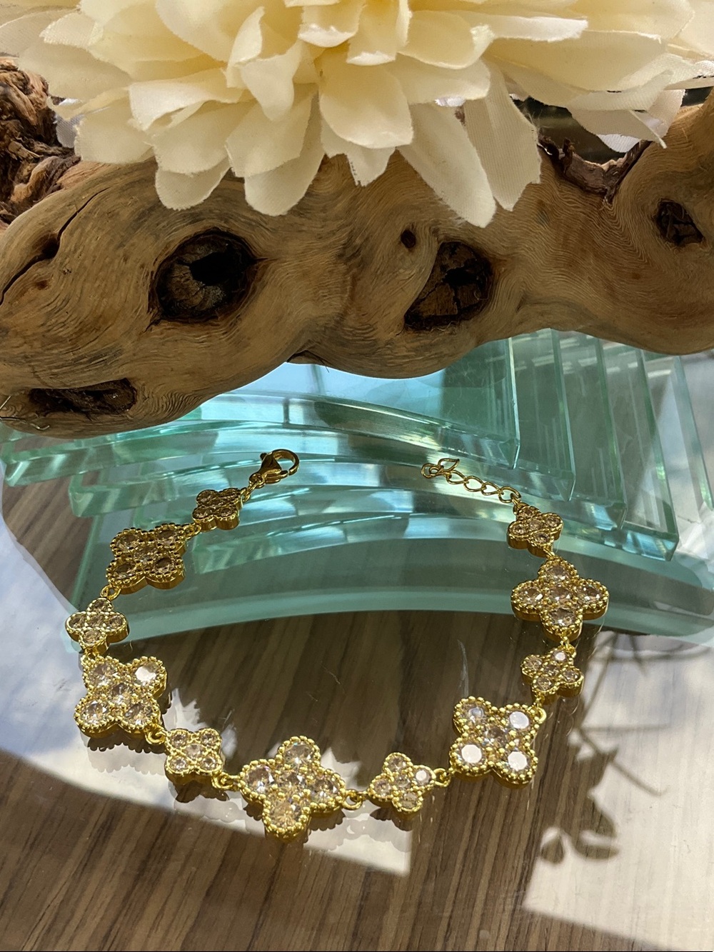 Gold Floral ClusterClove Bracelet - Women's Jewelry